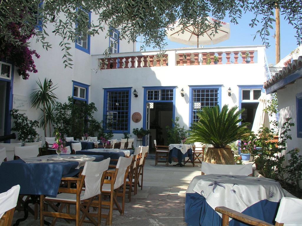 Ippokampos Hotel Hydra  Eksteriør billede